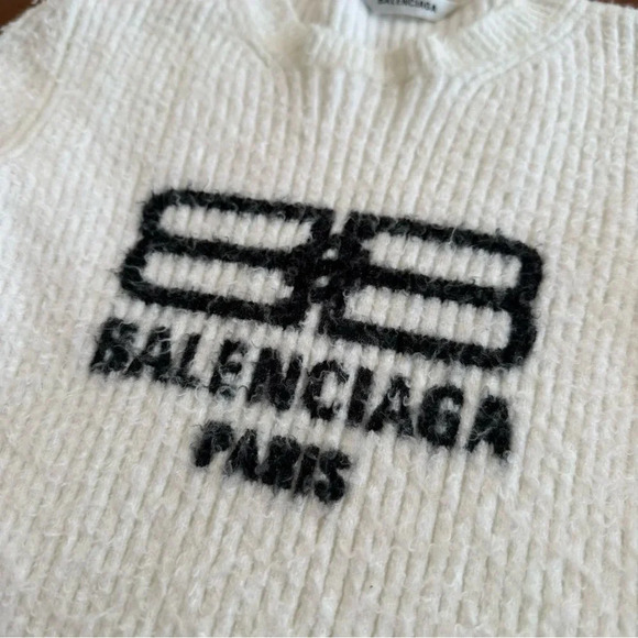 Balenciaga Logo Knitted Crewneck Top NWOT - Picture 5 of 6